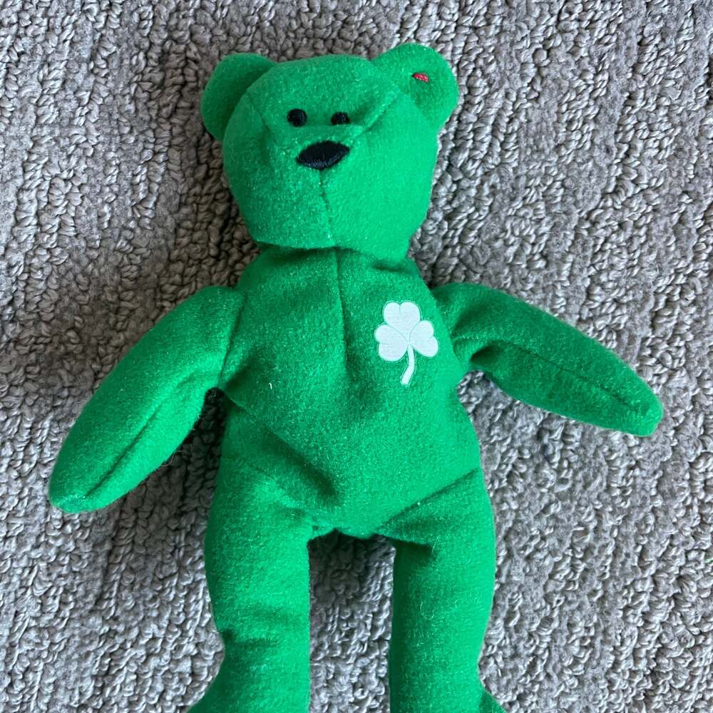 Ty Beanie Baby Erin the Bear 1997 with Tag Errors